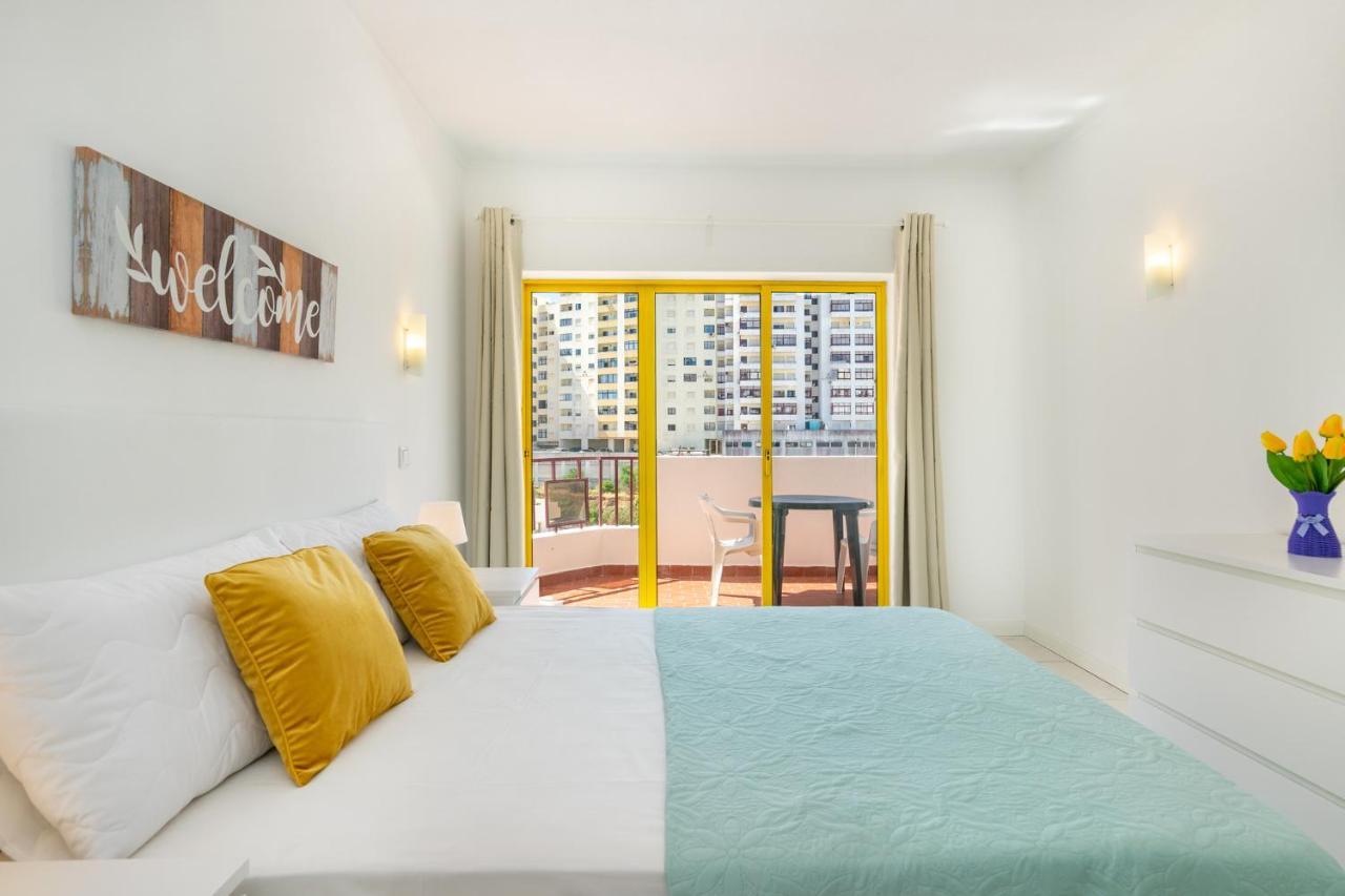 Da Rocha, Clube Da Rocha, Bloco I, Wifi Gratuito, Ar Condicionado, By Ig Apartment