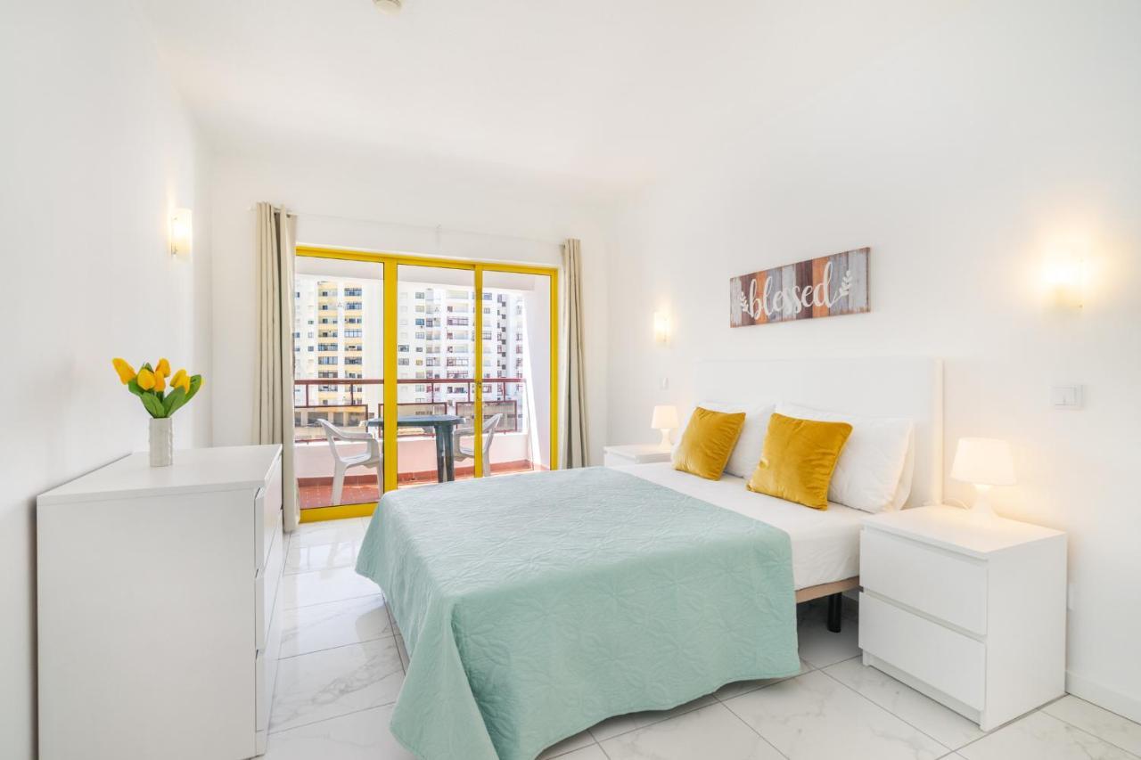 Apartment Da Rocha, Clube Da Rocha, Bloco I, Wifi Gratuito, Ar Condicionado, By Ig