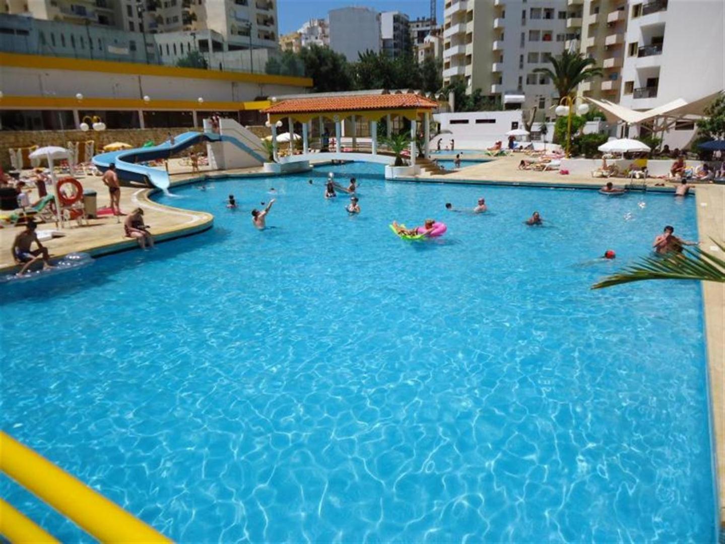 Apartment Da Rocha, Clube Da Rocha, Bloco I, Wifi Gratuito, Ar Condicionado, By Ig